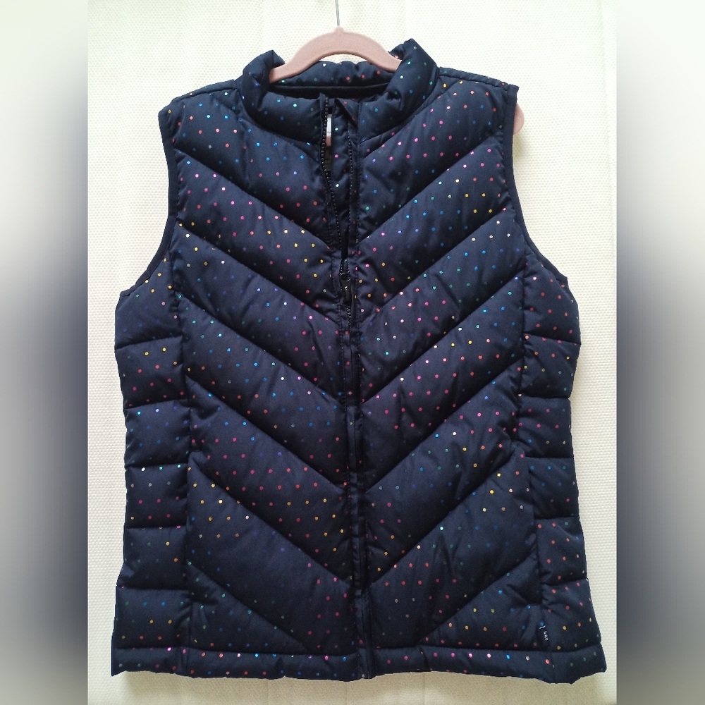GAP Water Resistant Vest